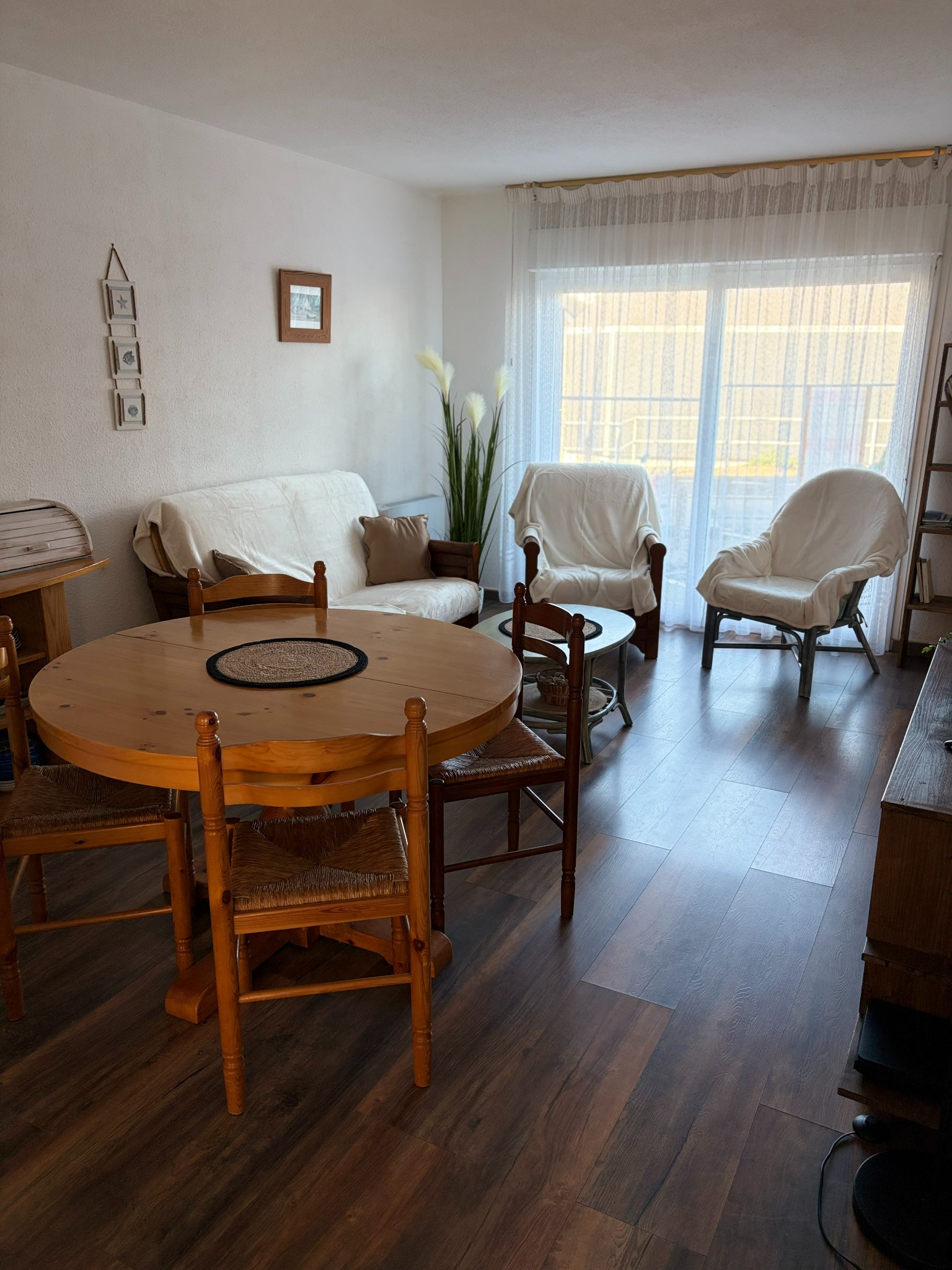 Salon salle à manger de L'Escale de Trestraou